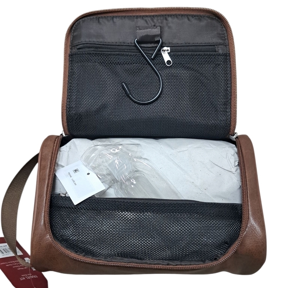 Perry Ellis Portfolio Faux Leather Compact Hanging Travel Kit - Picture 5 of 11